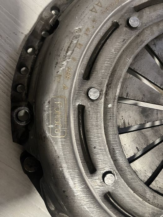 Демпфер , щеплення , корзина . На Ford Fokus 2 , 1,6 dti