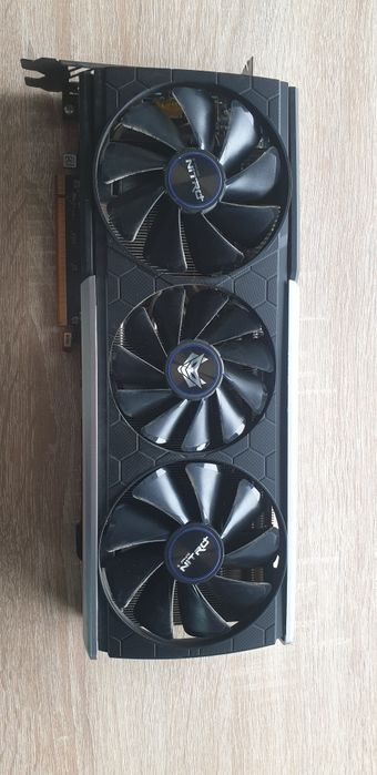 Видеокарта Sapphire nitro+ OC RX5700XT 8GB!