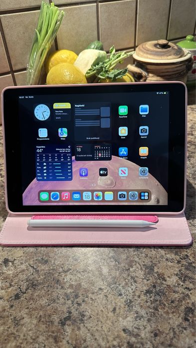 Tablet iPad Apple Retina 10” + nowe etui + NOWY RYSIK 2 gen