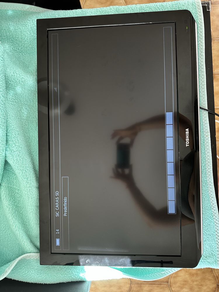 TV TOSHIBA 32HL883G 90cm