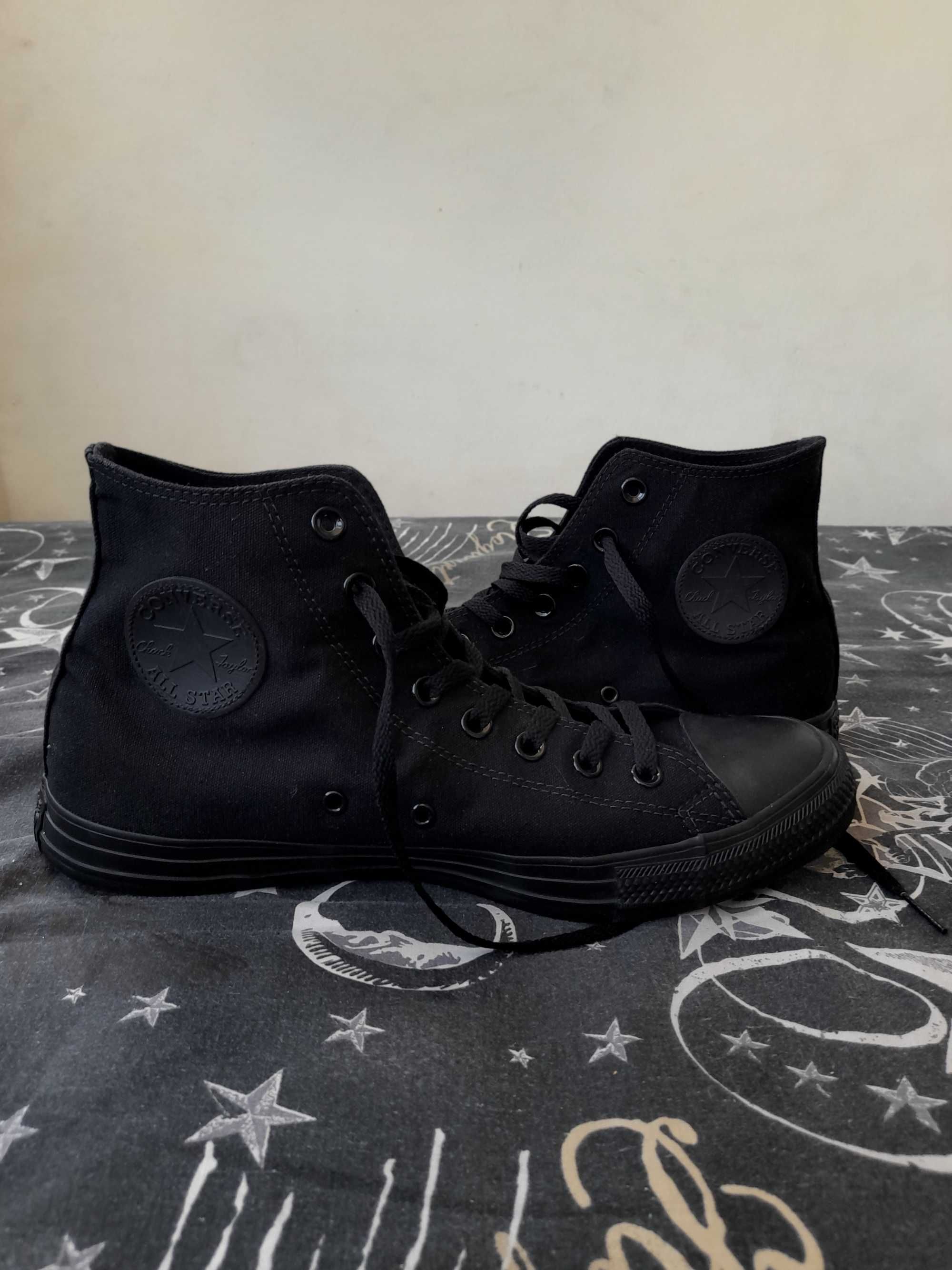 Converse Chuck Taylor All Stars pretos