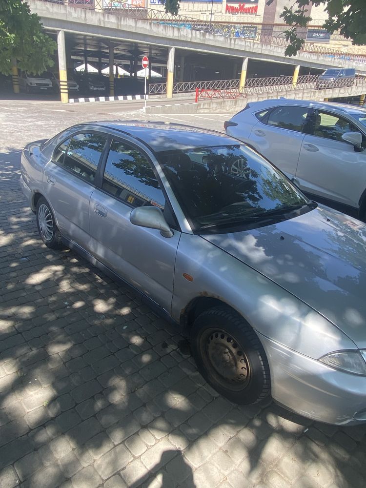 Mitsubishi Carisma 1.8 GDI