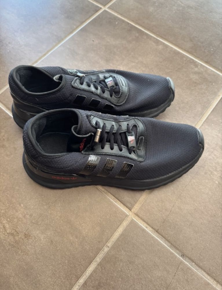 Ténis homem Adidas