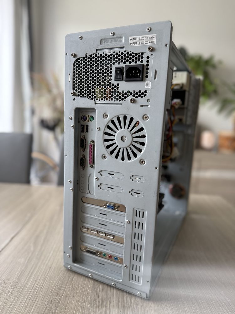 Retro komputer Pentium III 866Mhz Voodoo 3 512MB RAM Diamond Vortex