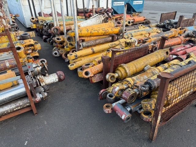 siłownik hydrauliczny eder zeppelin hanomag