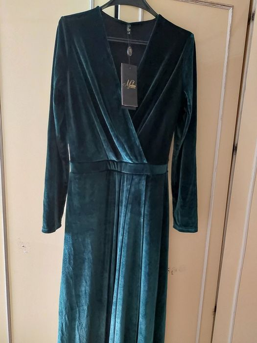 Продам вечірню сукню