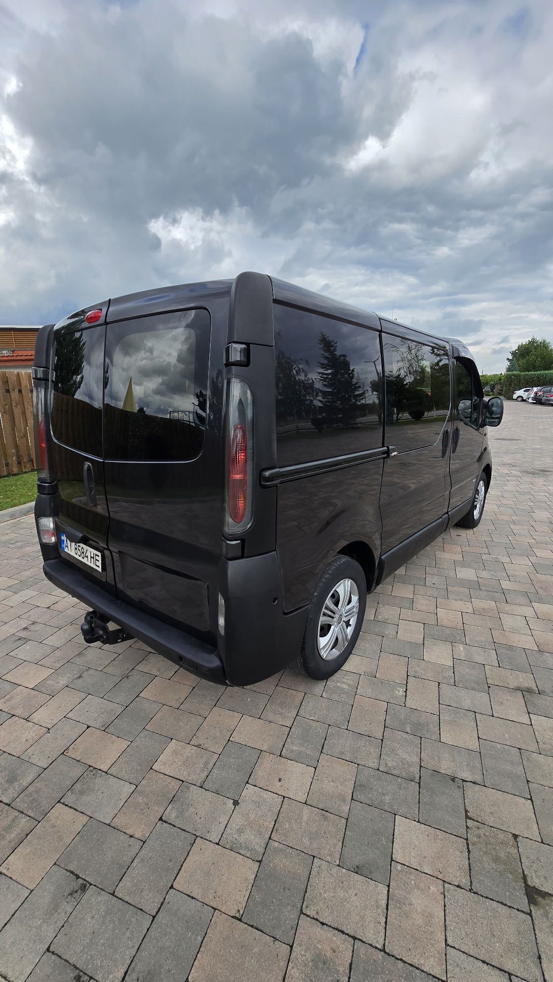 Opel vivaro, пасажир, бус.