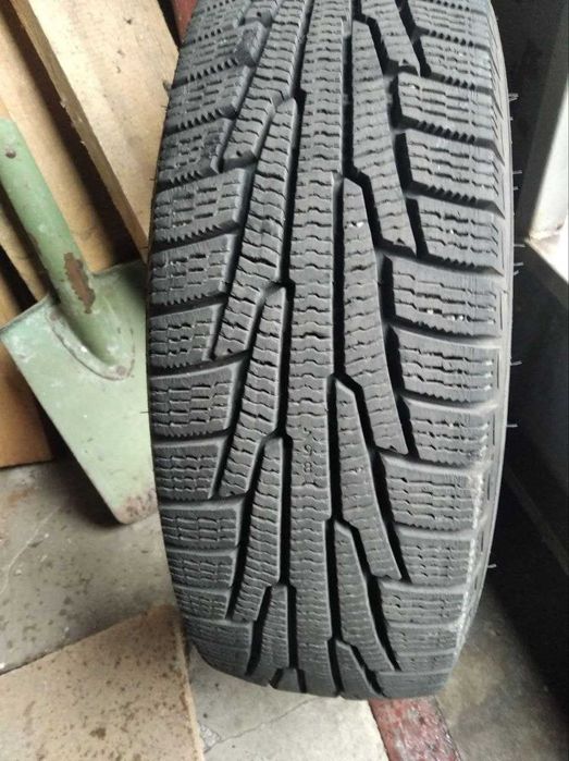 Зимова гума Nokian Nordman 175\70\R 13