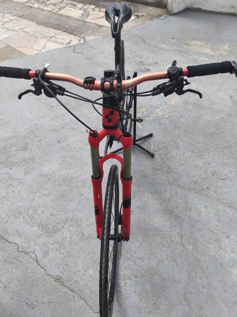 Bicicletas BTT CUBE Sting e Reaction GTC
