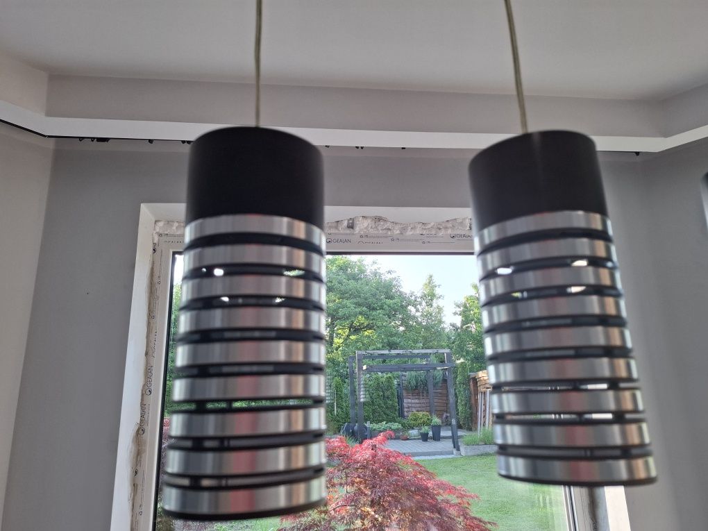 Sprzedam metalowa lampę wisząca
