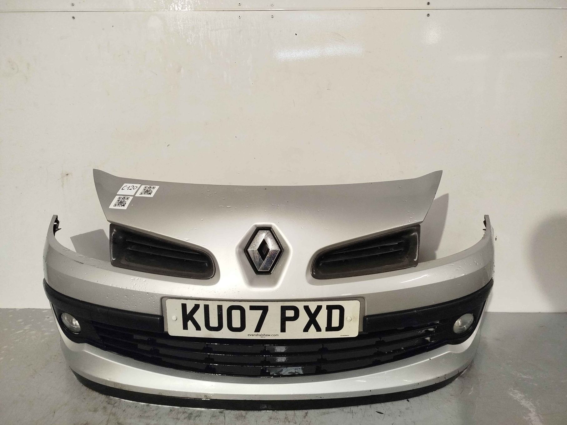 ^ ZDERZAK PRZÓD PRZEDNI DO RENAULT CLIO III 3 TED69 SREBRNY HALOGENY