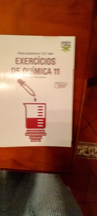 Livros de apoio de exercícios