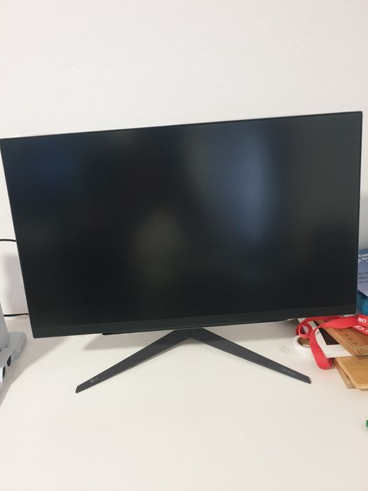 PS5 Slim com disco+LG Ultragear 27' 4K