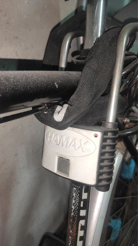 Fotelik rowerowy hamax kiss max 22 kg