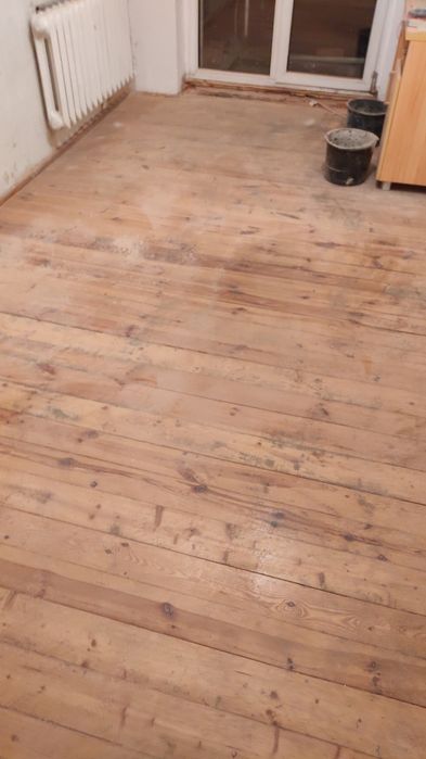 Deski sosnowe z demontażu podlogi