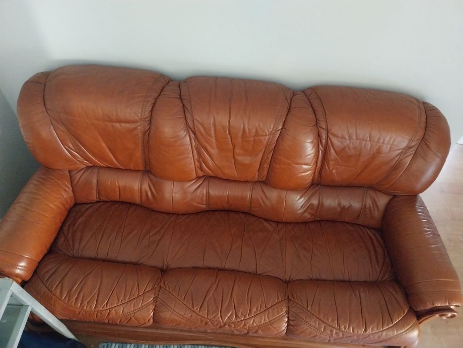 Sofá Castanho de Madeira