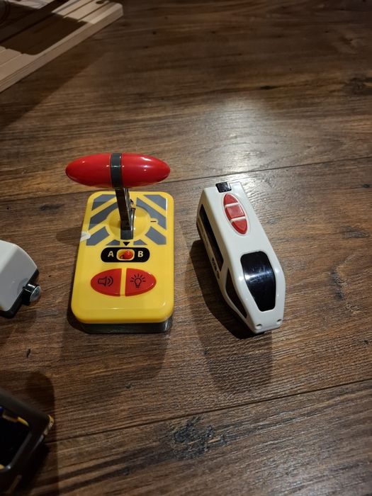 Tory i pociągi zestaw Ikea