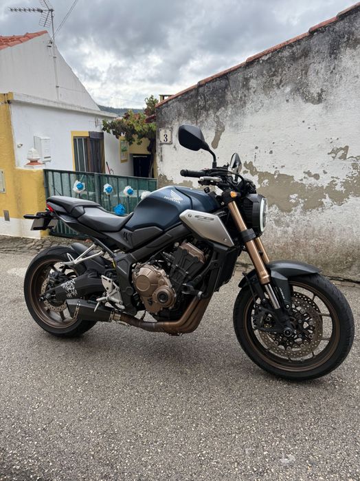 CB 650R, preço fixo