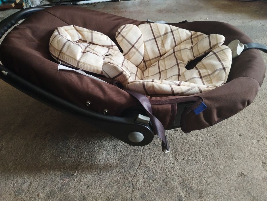 Sprzedam fotelik do auta