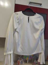 Біла атласна блузка