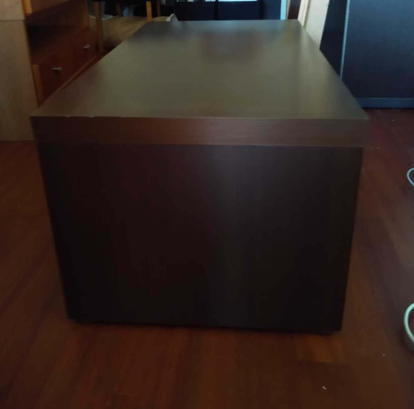 Mesa de apoio para TV ou aparelhagem