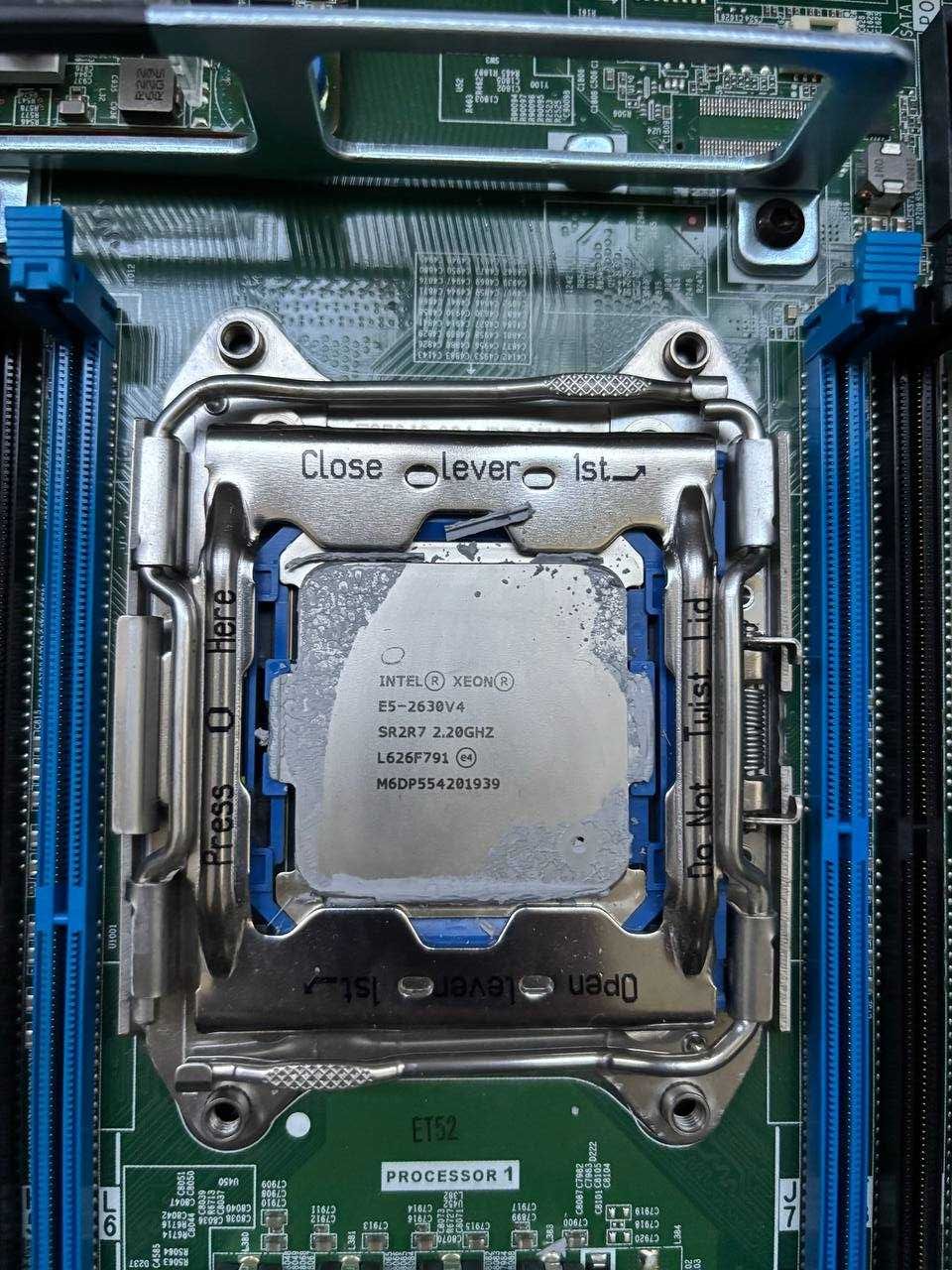 Сервер HPE ProLiant DLЗ80 Gen9