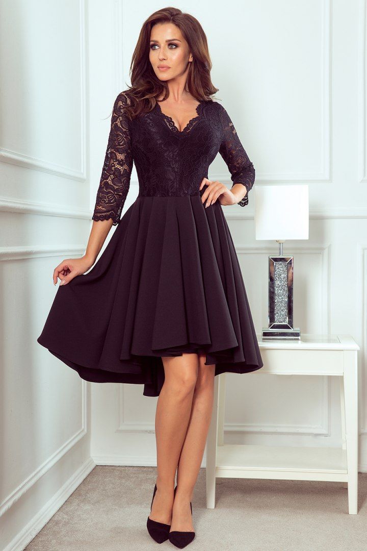Sukienka z koronkowym dekoltem czarna Nicolle 4XL