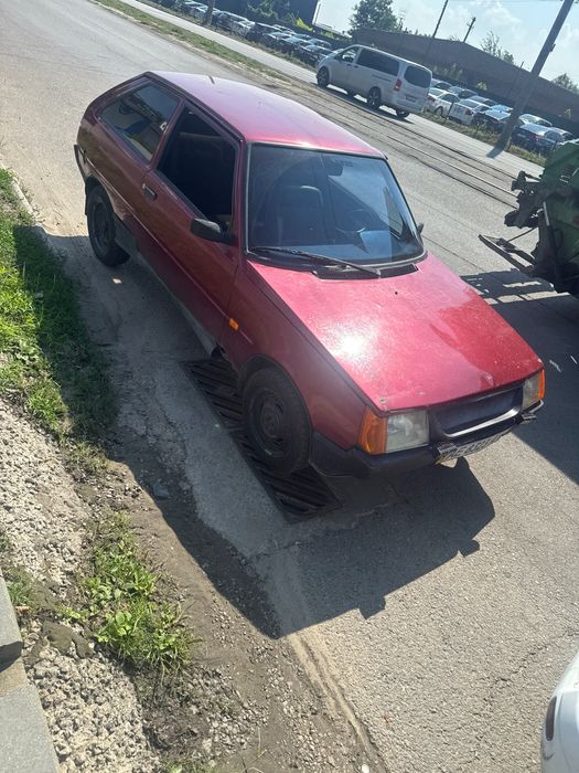 Продам таврию,сел поехал!