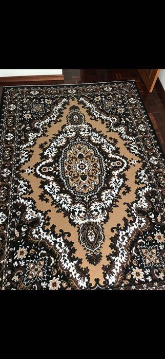 os tapetes estão em muito bom estado