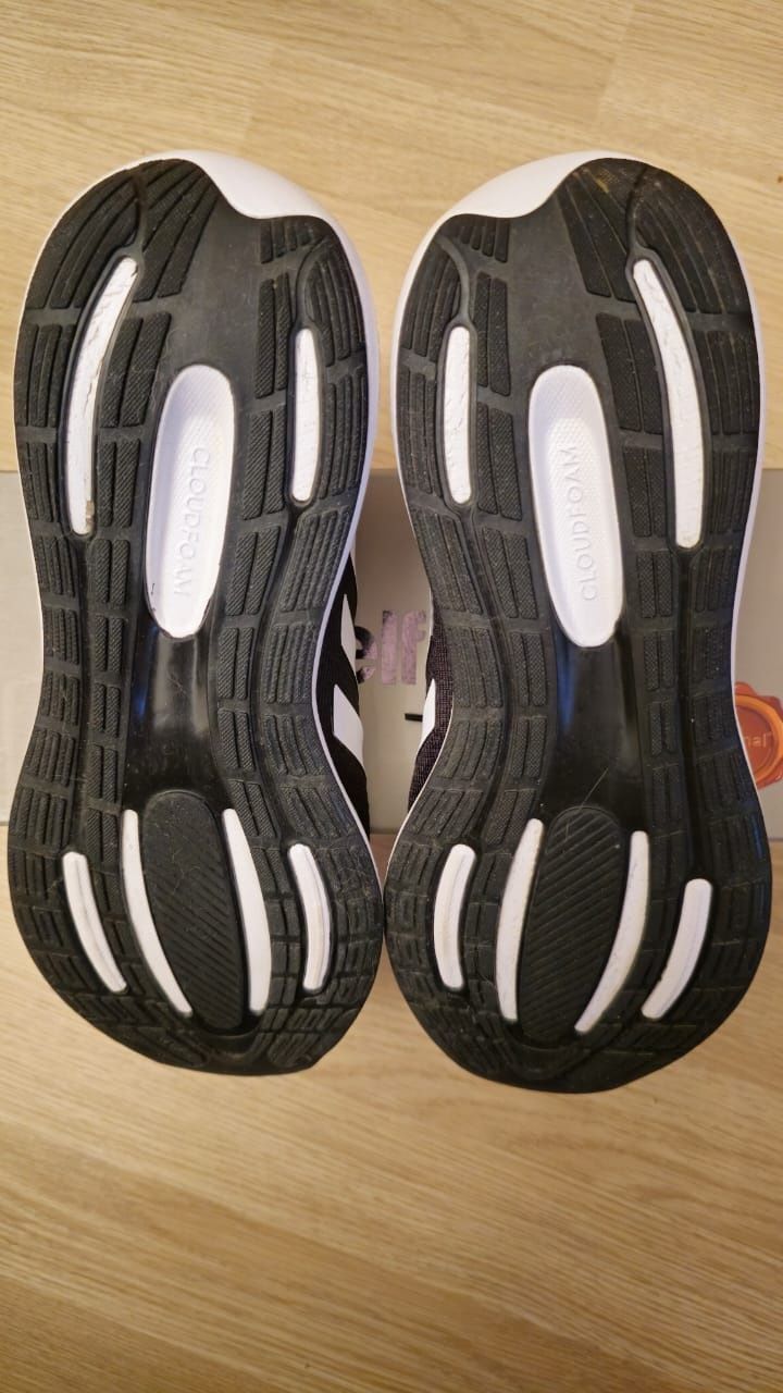 Кроссовки ADIDAS