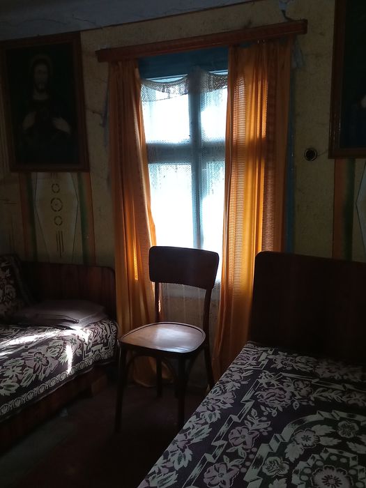 Земельна ділянка під забудову жилового будинку.