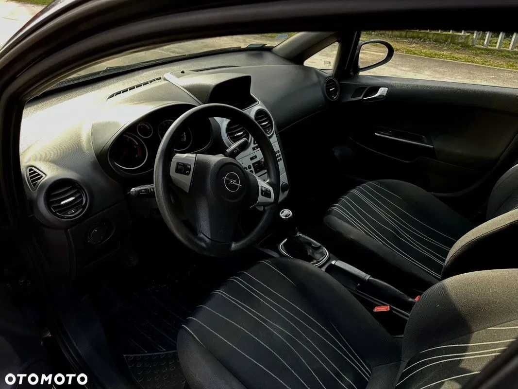 Opel Corsa D przebieg 147 tys klimatronic Zarejestrowany OC