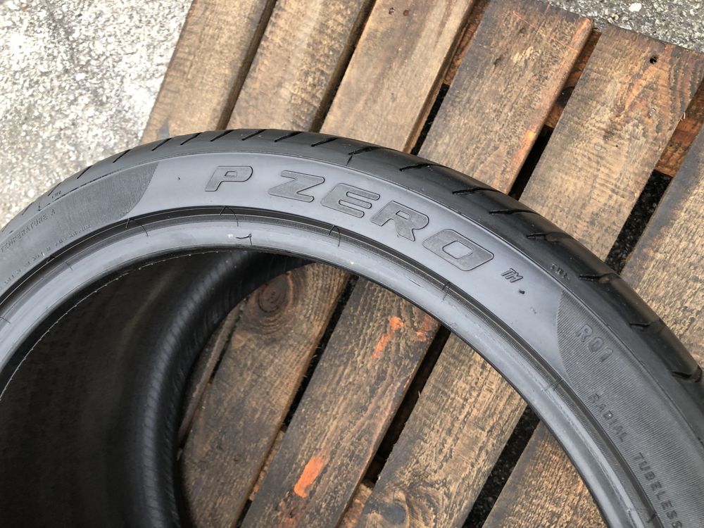 Шини Pirelli PZero 295/30 R19 пара