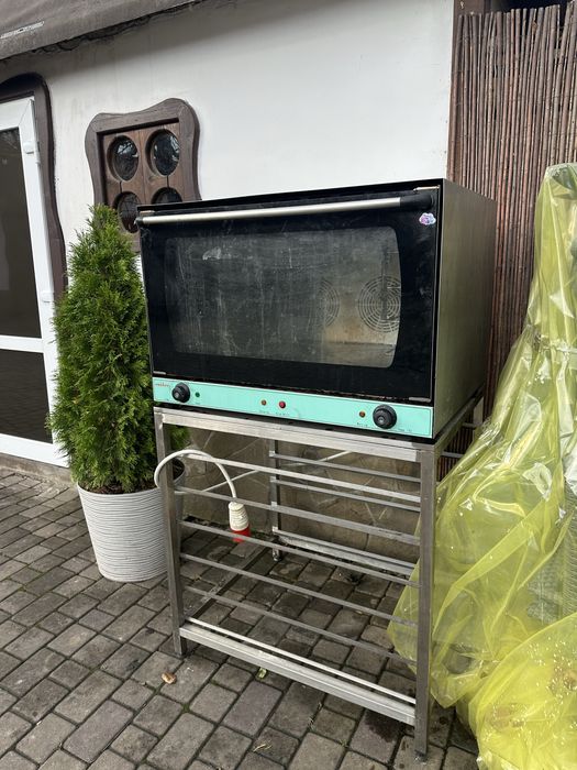 Продам професійну конвекційну піч