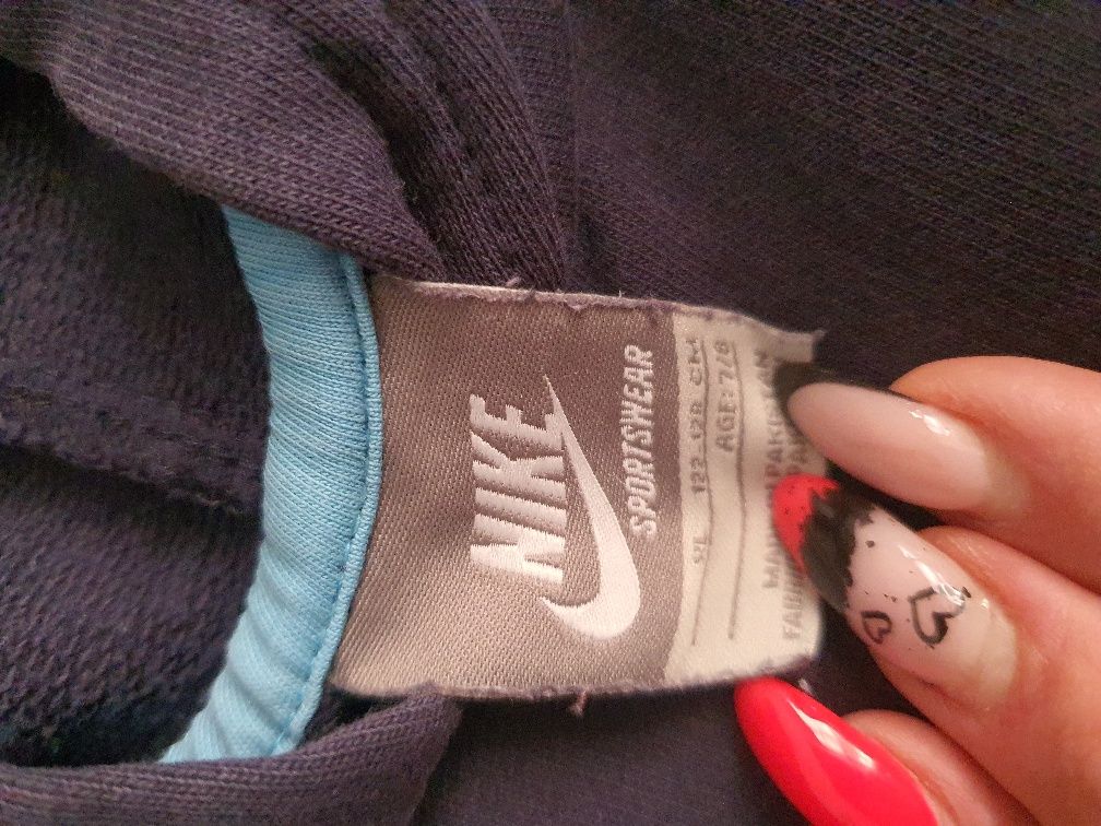 Spodnie Adidas na 128cm plus bluza Nike I piżama gratis