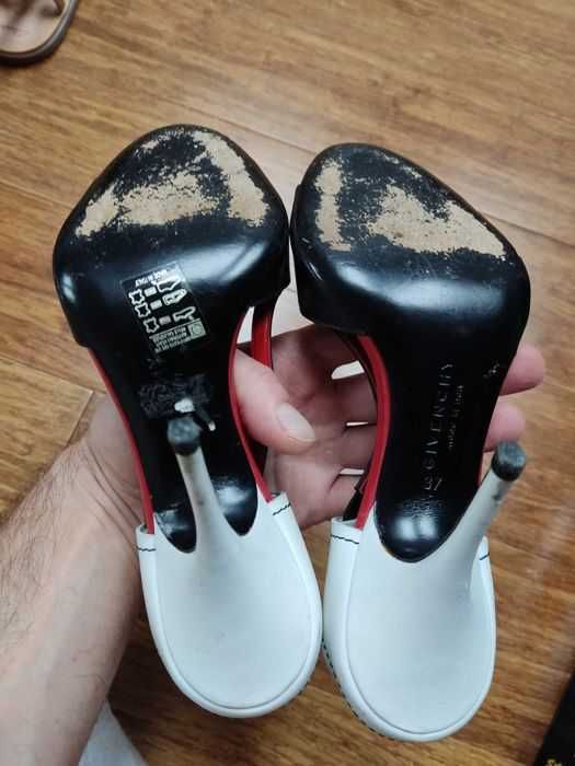 Szpilki Givenchy 37 oryginał