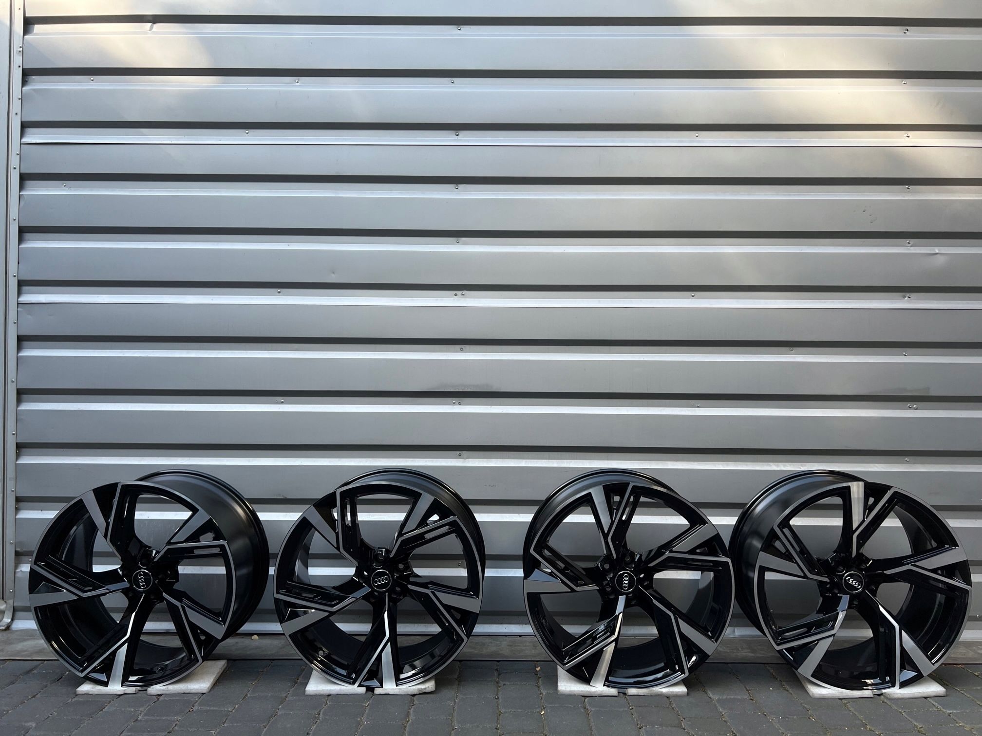 Oryginalne Felgi Audi 22 RS6 RS7 A8 Q5 Q7 Q8 SQ8