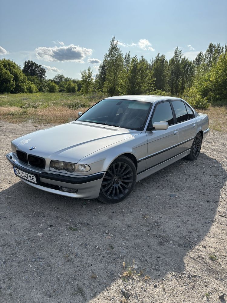 BMW 7 серія 740. 4.4 м62