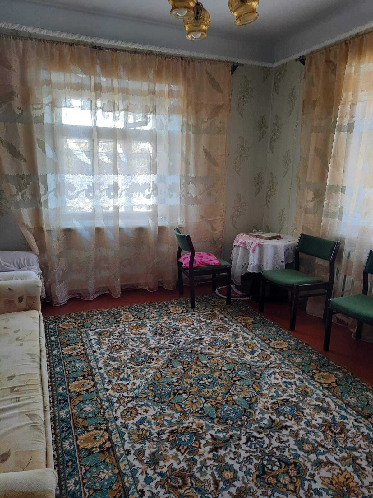 Продам компактный уютный дом в районе Тиры со всей мебелью