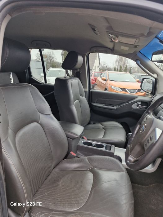 Nissan Navara 2.5 ЗСУ 2014рік