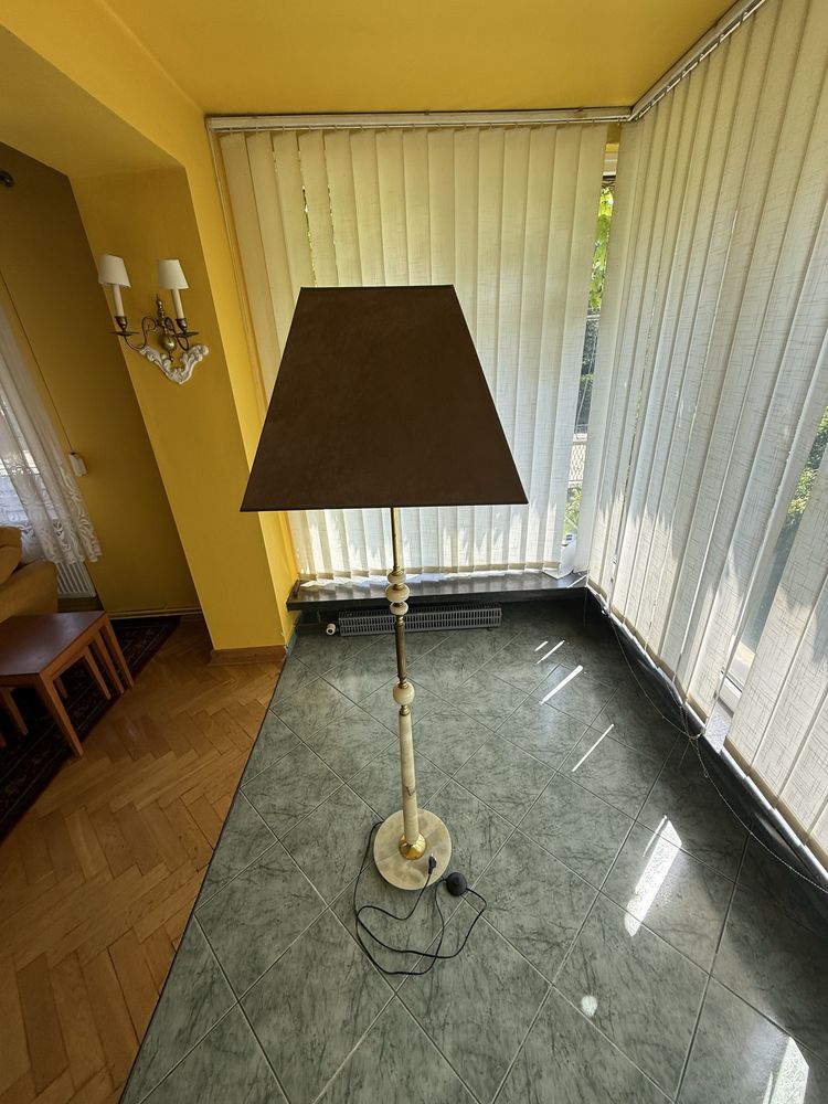 stojąca lampa HERDA vintage alabastrowa