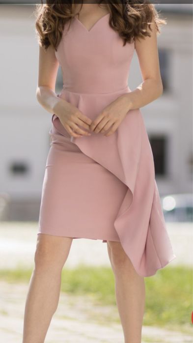 Sukienka Marconi rozmiar . 36  ( Nowa )