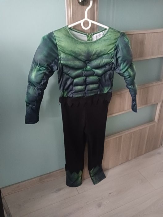 Strój Hulka r. 122/128