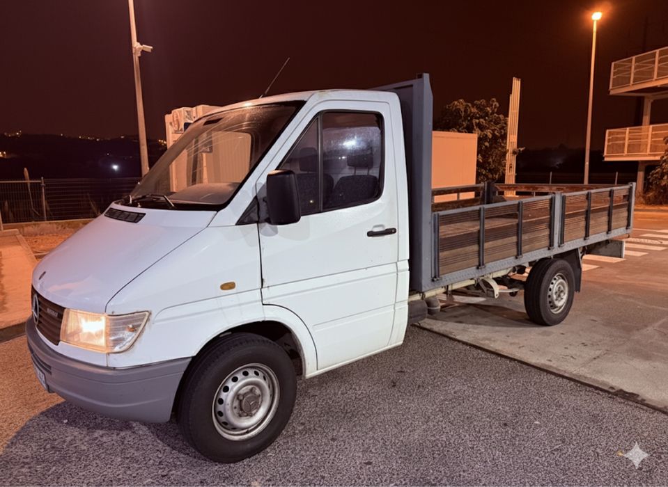 Mercedes sprinter 308D Aceito retoma