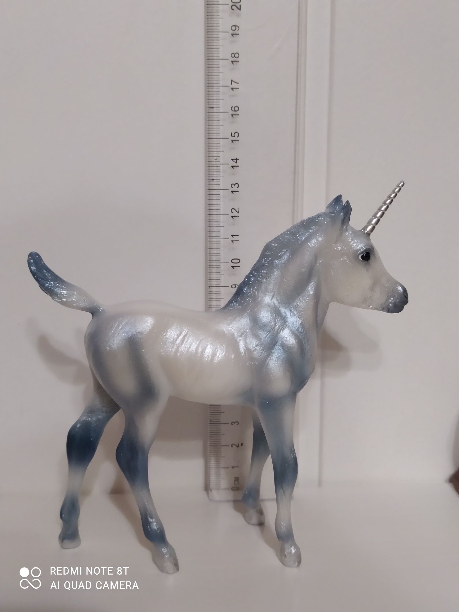 Breyer Traditional Caspian; źrebak źrebię, wycofany nowy, jednorożec
