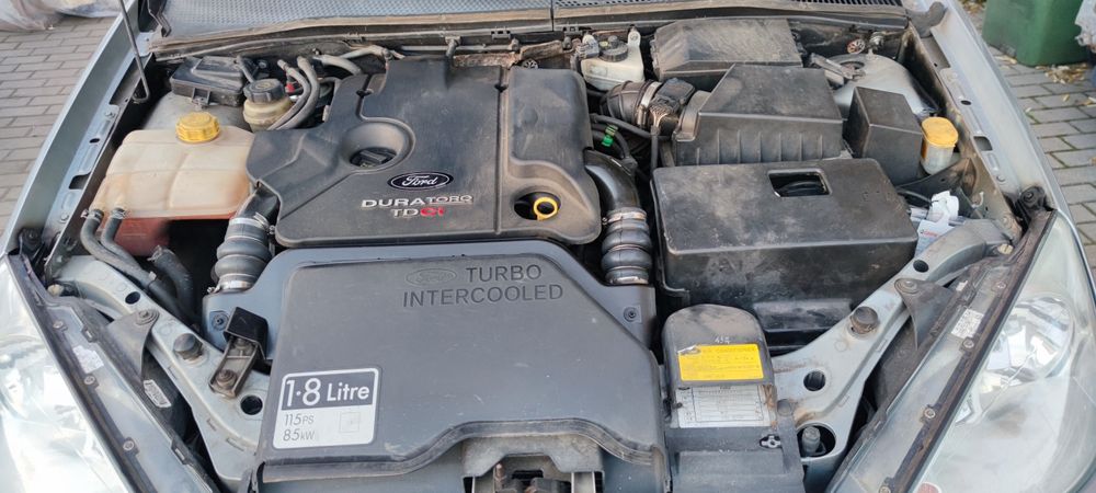FORD FOCUS 2001/2002r sprawny zarejestrowany i opłacony