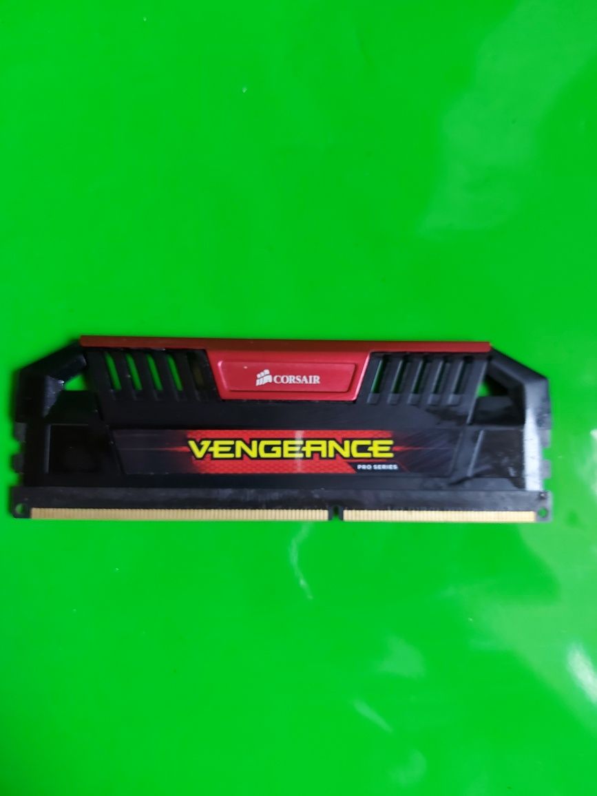 Pamięć ram 8 GB ddr3 2400 mhz