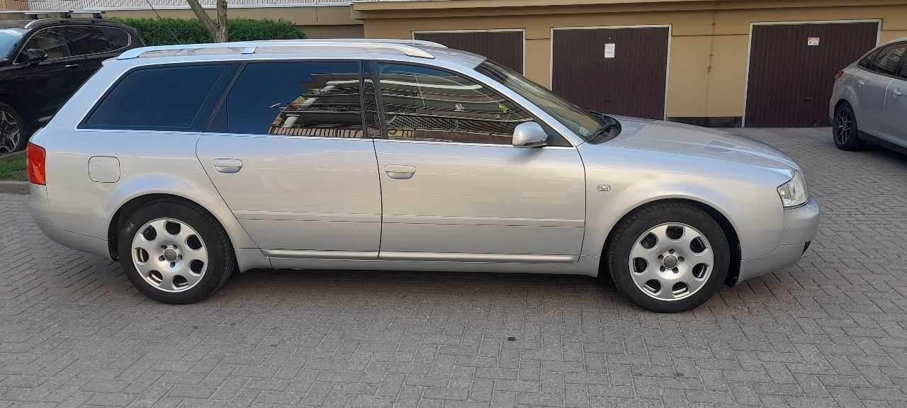 Audi A6C5 Avant 2004 r 1.8 Turbo benzyna 185KM hak