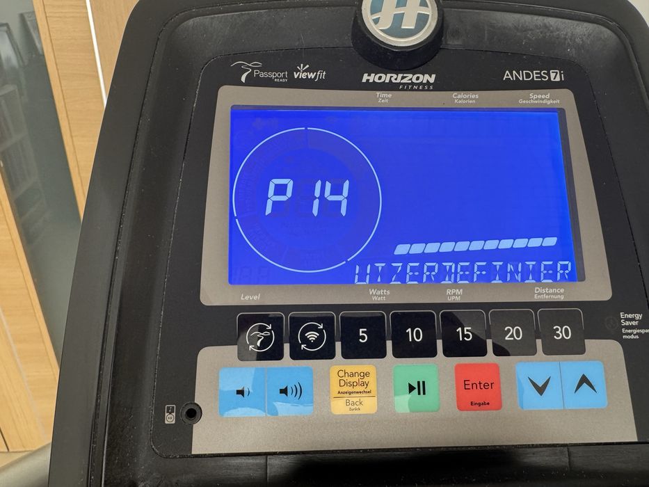 Elíptica Horizon Andes 7i – Excelente Estado (Pickup em Lourinhã)