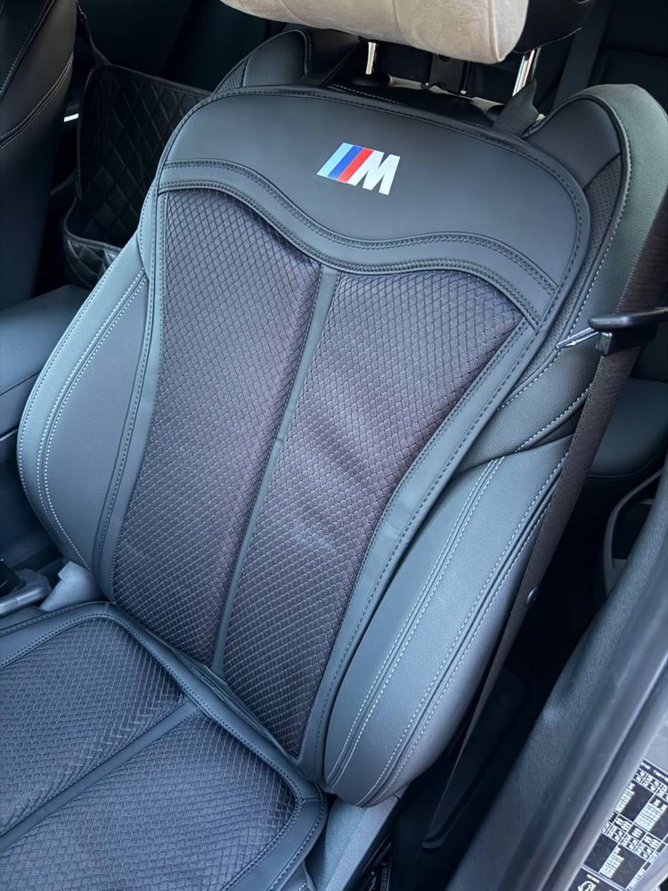 Накидки на сидіння BMW